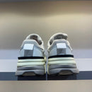 V2K Run Summit White Metallic Silver (Pronta Entrega)