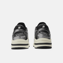 Balance 1000 Silver Metallic