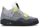 4 Retro SE 95 Neon