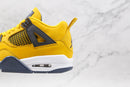 4 Retro Lightning