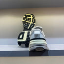 V2K Run Summit White Metallic Silver (Pronta Entrega)
