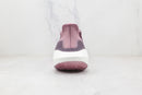 UltraBoost 22 Magic Mauve