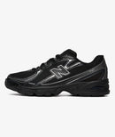 Balance 740v2 Black Grey Silver
