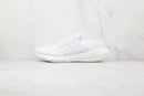 UltraBoost 22 Triple White