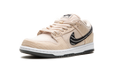 SB Dunk Low Albino & Preto 'Jiu-Jitsu'