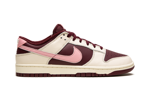Dunk Low Valentine’s Day