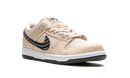 SB Dunk Low Albino & Preto 'Jiu-Jitsu'