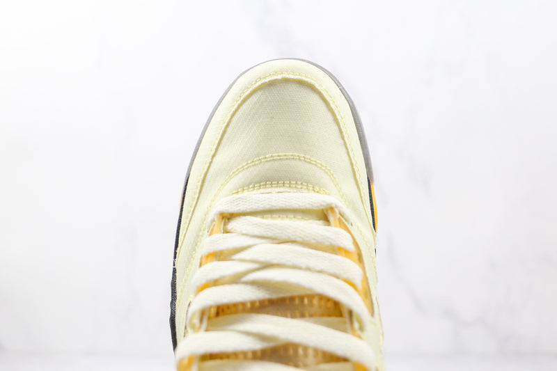 5 Retro Off-White Sail