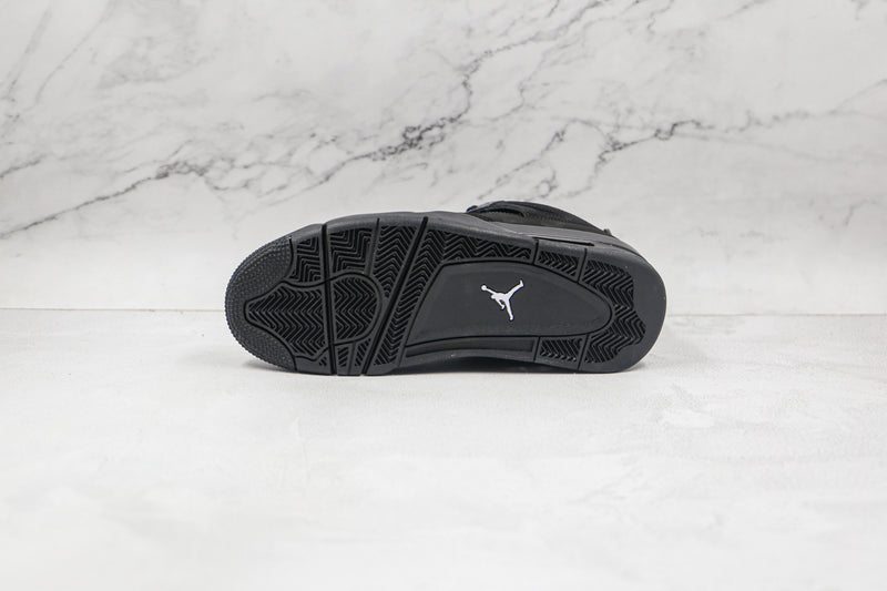 4 Retro Black Cat