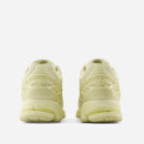 Balance 1906U Butter Yellow