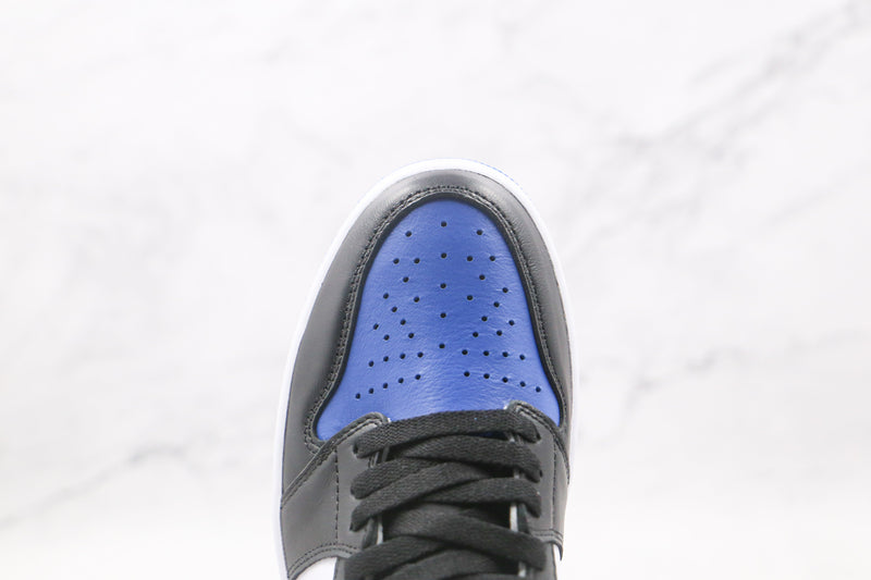1 Retro High Royal Toe