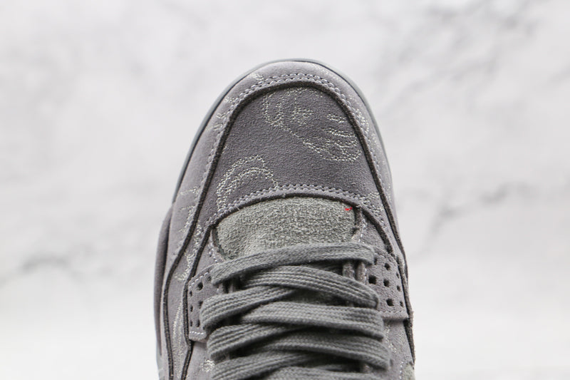 4 Retro Kaws