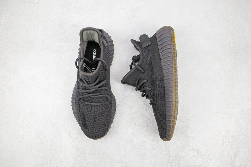 Yeezy Boost 350 V2 Cinder
