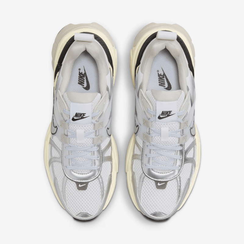 V2K Run Summit White Metallic Silver