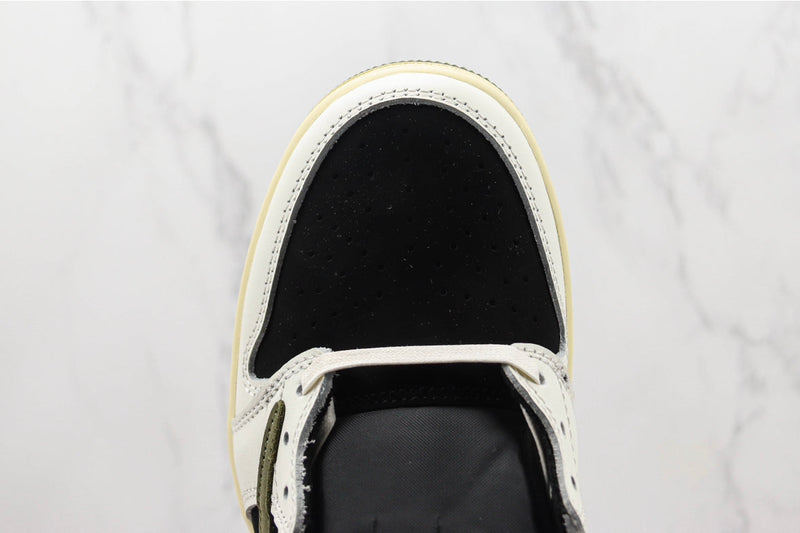 1 Retro Low OG SP Travis Scott Olive