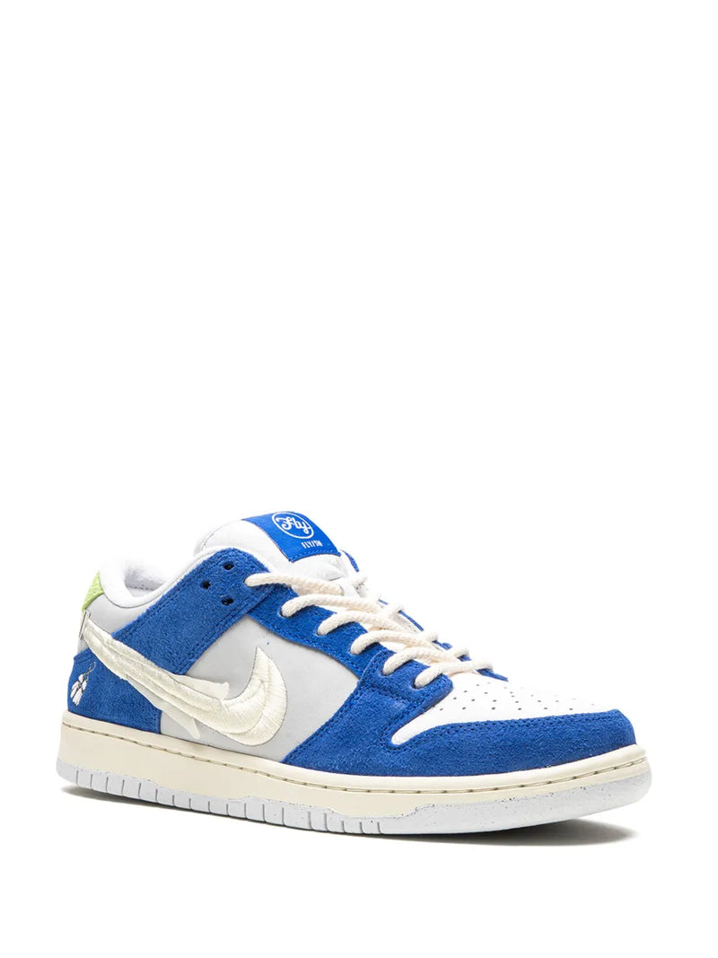 SB DUNK LOW GARDENIA