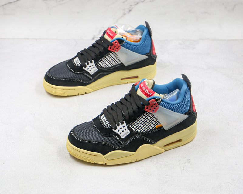 4 Retro Union Off Noir