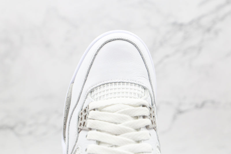 4 Retro White Oreo