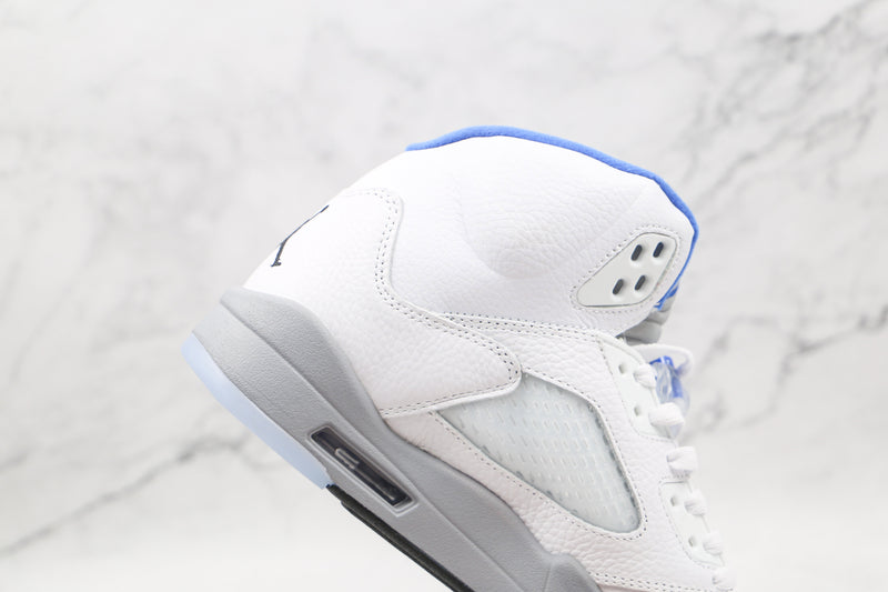 5 Retro White Stealth