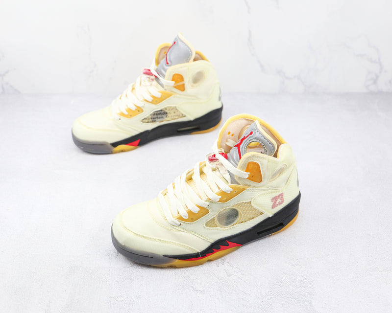 5 Retro Off-White Sail