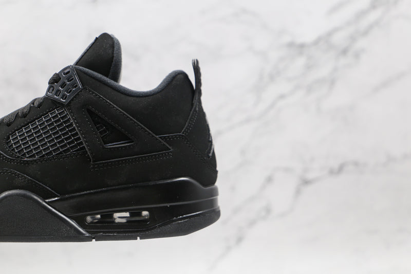 4 Retro Black Cat