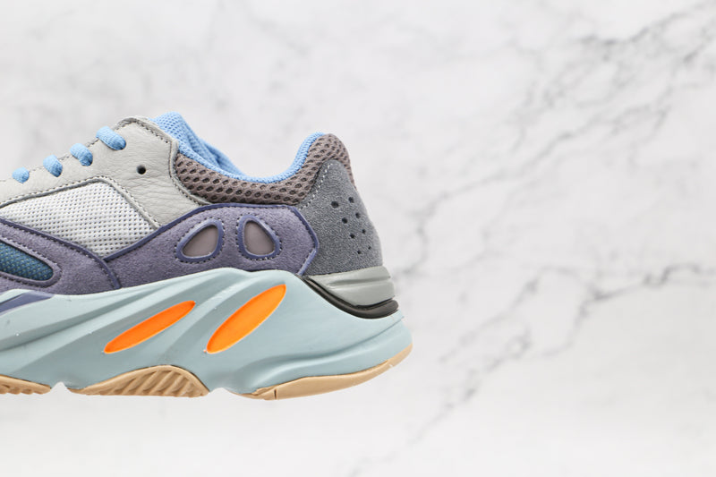 Boost 700 Carbon Blue