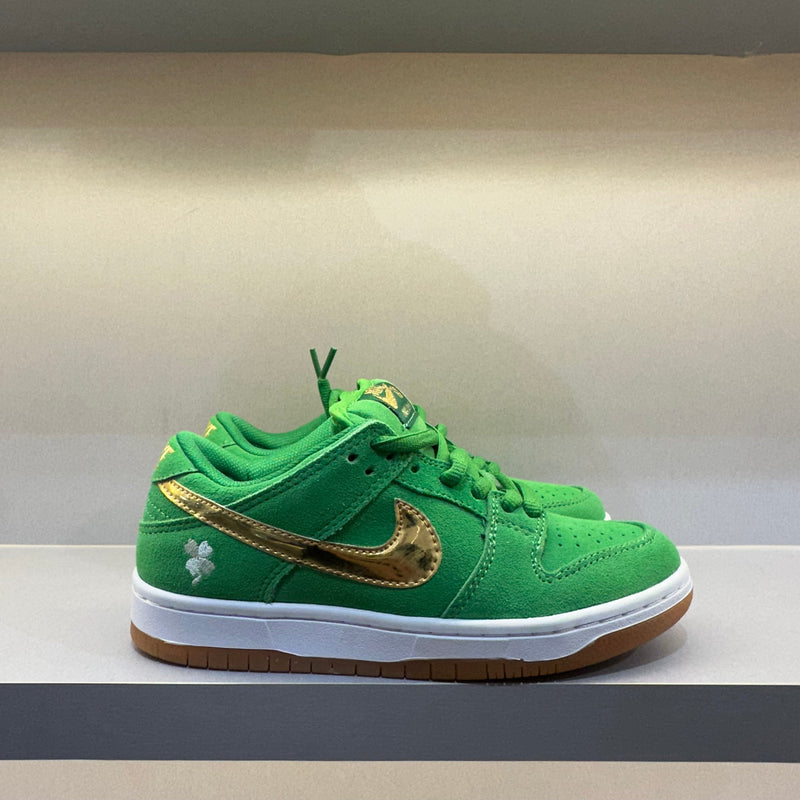 Dunk Low SB "St Patrick's Day" (Pronta Entrega)