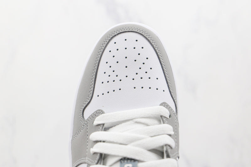 1 Low Wolf Grey