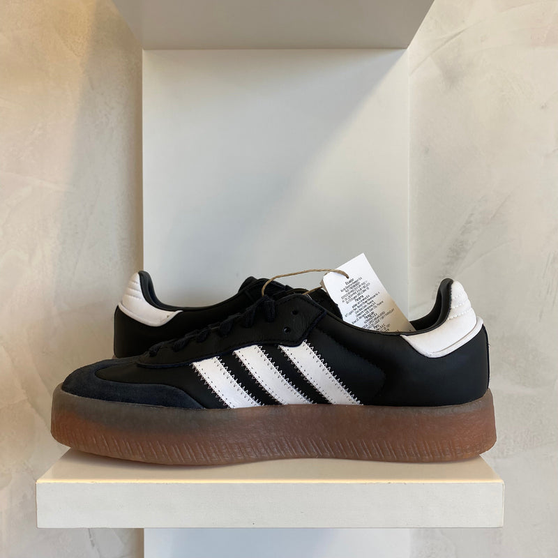 Samba Core Black Metallic Gold (Pronta Entrega)