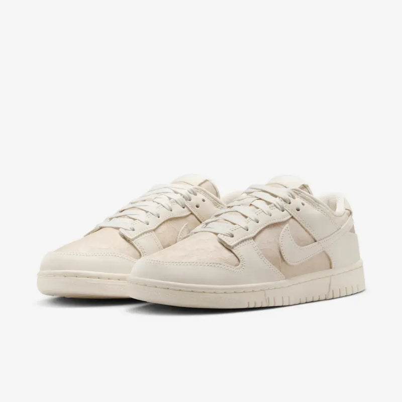 Dunk Low Lace Soft Pearl