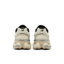 Balance 9060 Turtledove Black Silver