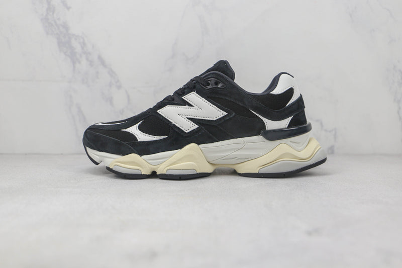 Balance 9060 Black White