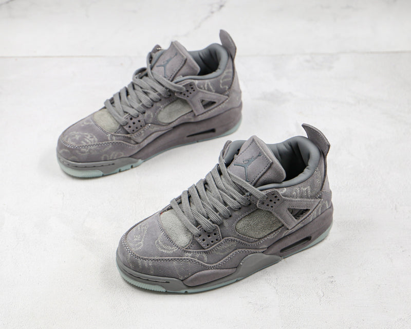 4 Retro Kaws