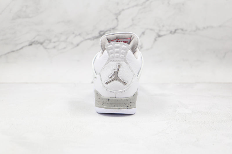 4 Retro White Oreo