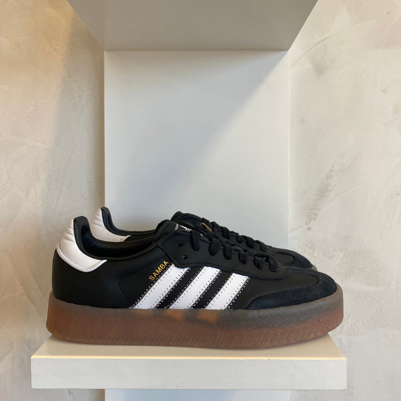 Samba Core Black Metallic Gold (Pronta Entrega)