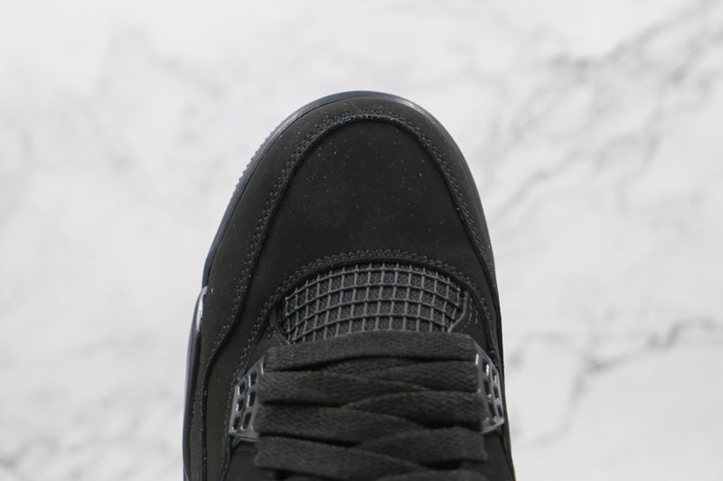 4 Retro Black Cat