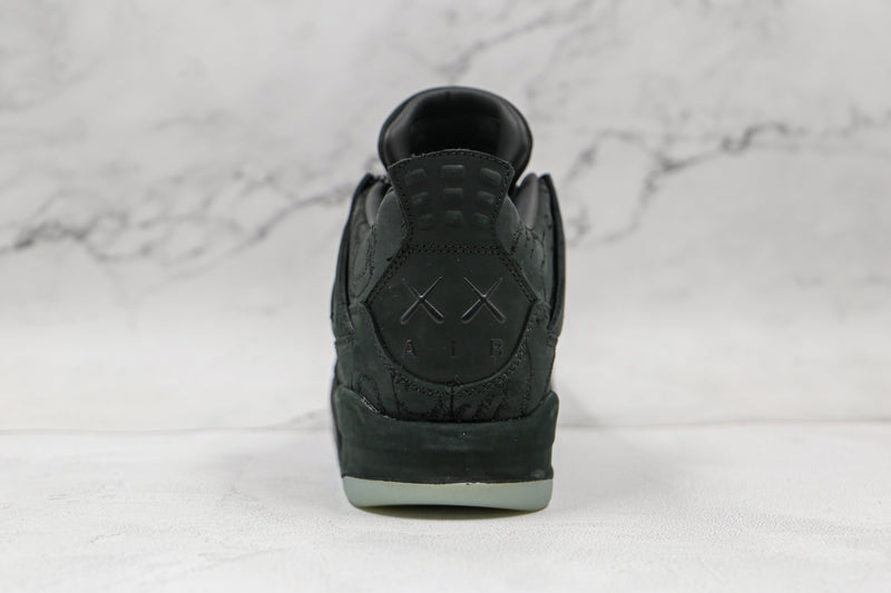 4 Retro Kaws Black