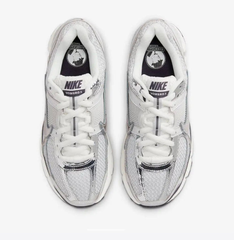 Zoom Vomero 5 Photon Dust Metallic Silver