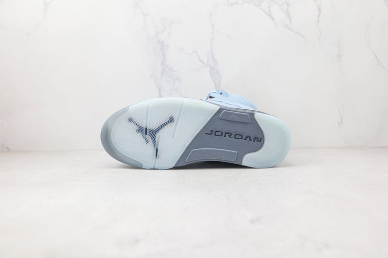 5 Retro Bluebird