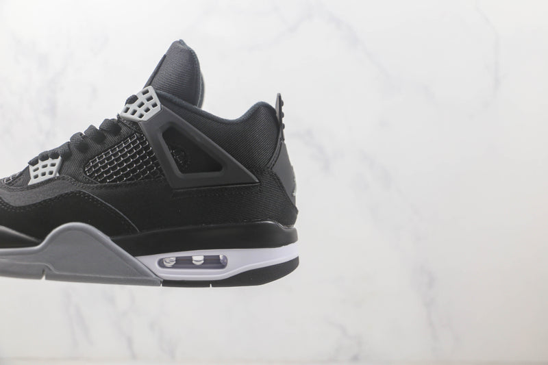 4 Retro SE Black Canvas