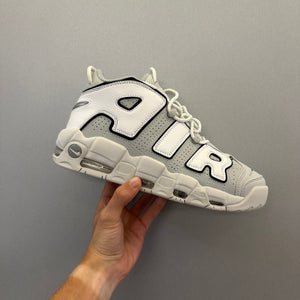 Air More Uptempo Photon Dust (Pronta Entrega)