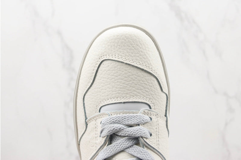 Balance 550 Silver Birch
