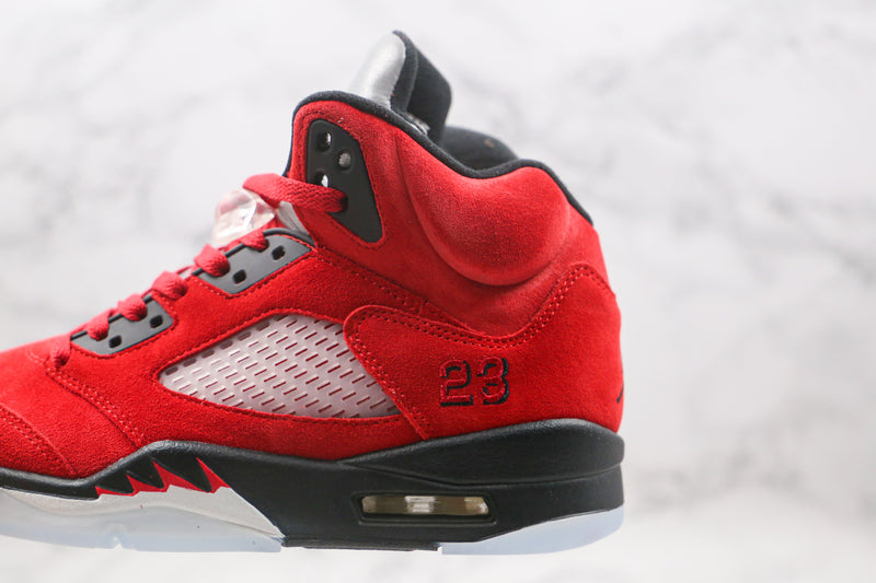 5 Retro Raging Bull Red