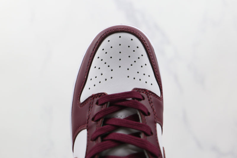 Dunk Low Bordeaux