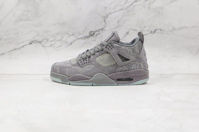 4 Retro Kaws