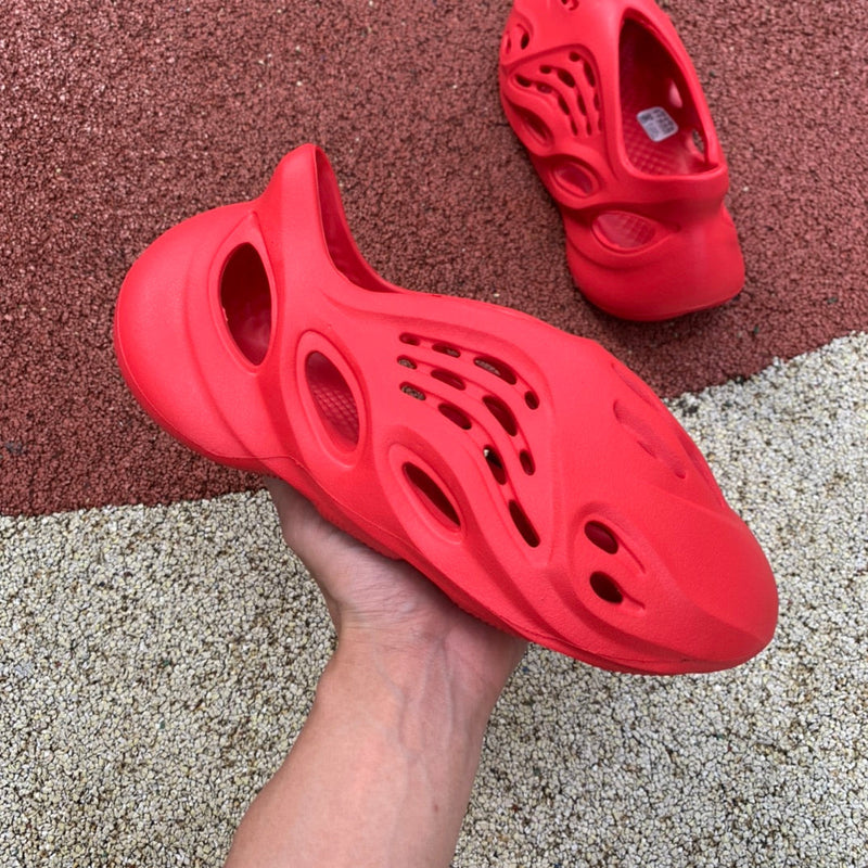 Foam RNNR Vermillion