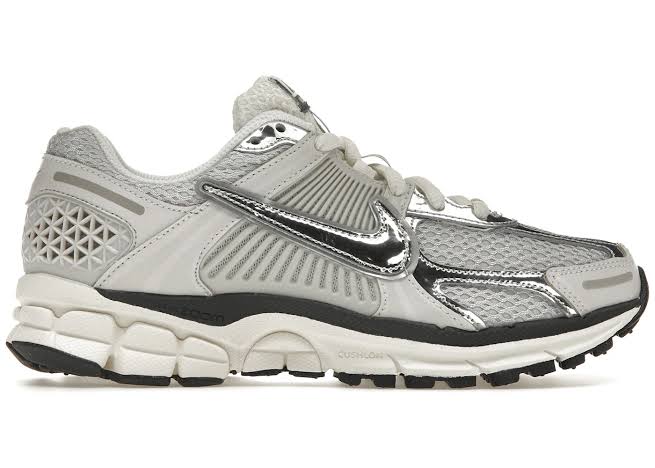 Zoom Vomero 5 Photon Dust Metallic Silver