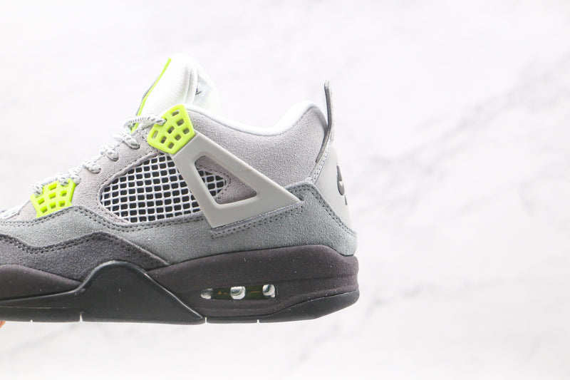 4 Retro SE 95 Neon