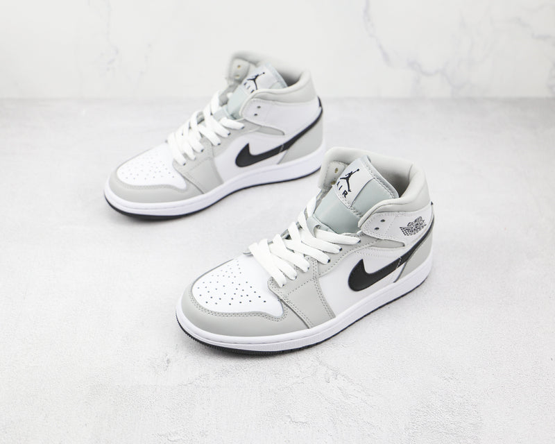 1 Mid Light Smoke Grey