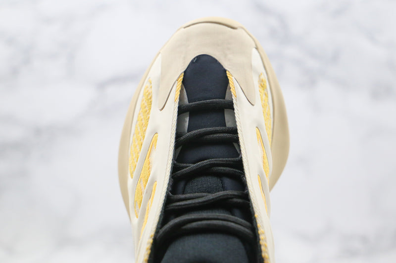 Boost 700 V3 Safflower